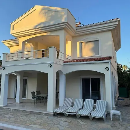 Casa Luna